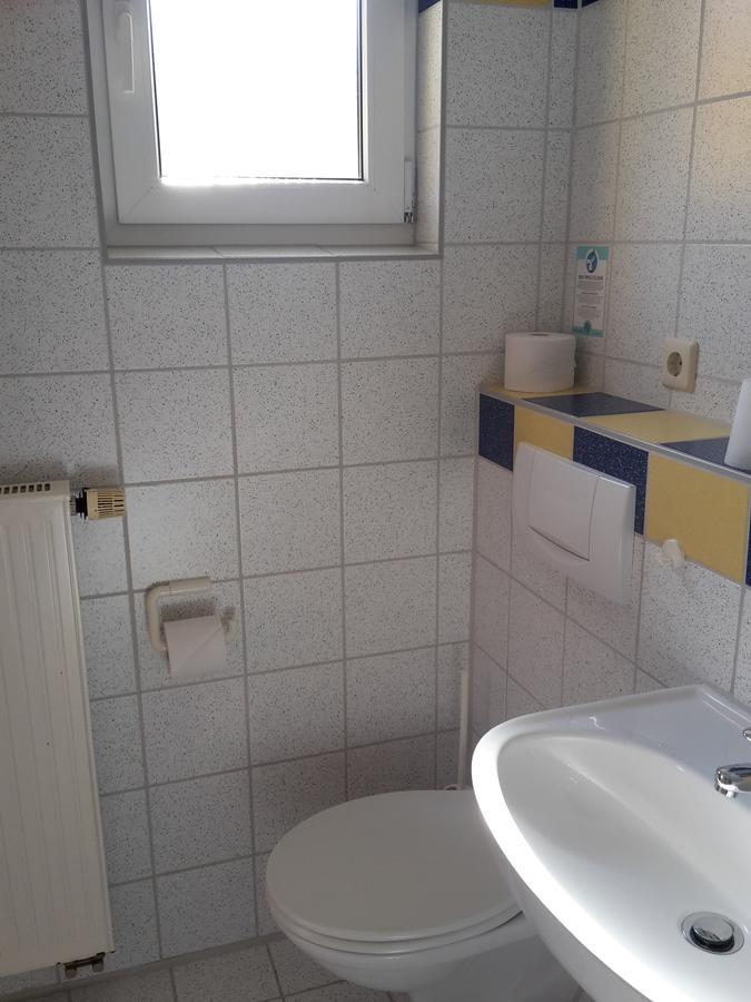 Motel Am Highway Althengstett Екстериор снимка